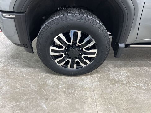 Used 2024 GMC Sierra 2500 Denali Ultimate w/ Max Trailering Package image 37