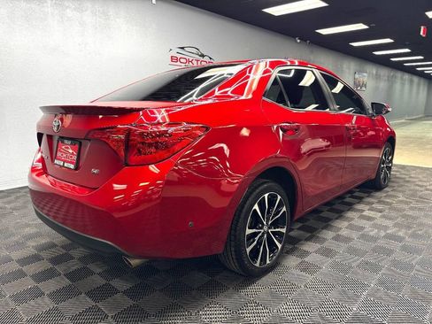 Used 2019 Toyota Corolla SE FWD image 14