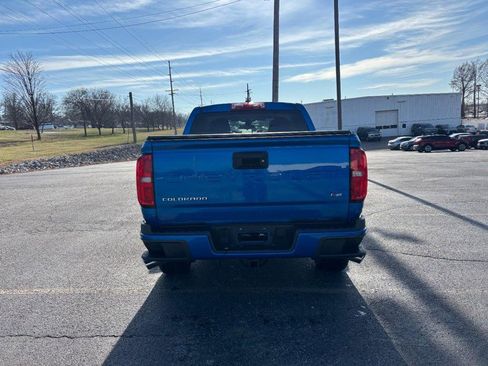 Used 2022 Chevrolet Colorado W/T w/ Custom Special Edition image 4