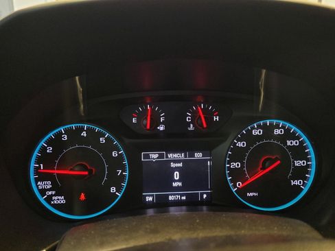 Used 2018 Chevrolet Equinox LT image 23