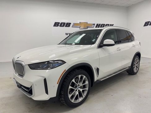 Used 2024 BMW X5 xDrive40i image 1