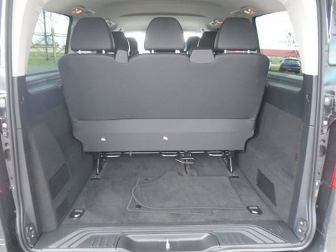 Used 2023 Mercedes-Benz Metris Metris Passenger Van Standard image 29