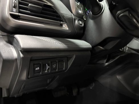 Used 2020 Subaru Outback Limited image 39