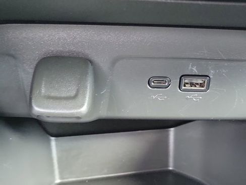 Used 2024 Chevrolet Trax RS w/ Driver Confidence Package image 15