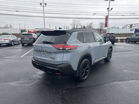 Certified 2023 Nissan Rogue SV w/ SV Premium B Package image 7