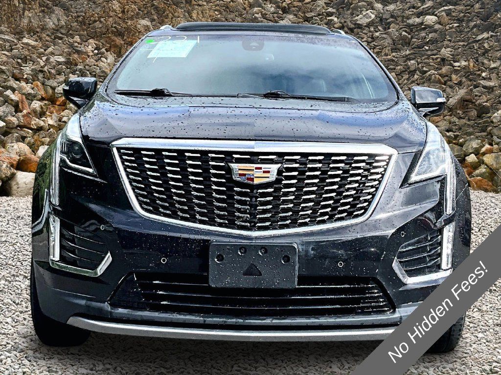 Used 2020 Cadillac XT5 Premium Luxury FWD image 3