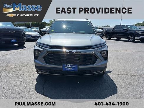 Used 2024 Chevrolet TrailBlazer ACTIV w/ Driver Confidence Package AWD/4WD image 2