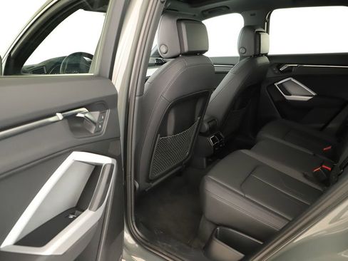 Used 2025 Audi Q3 2.0T Premium w/ Convenience Package AWD/4WD image 33