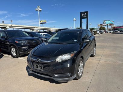 Used 2016 Honda HR-V LX