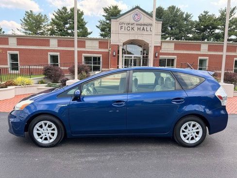 Used 2012 Toyota Prius V Three FWD image 8