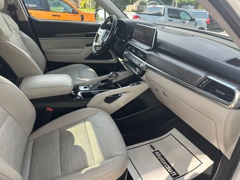 Used 2020 Kia Telluride SX w/ SX Prestige Package AWD/4WD image 13