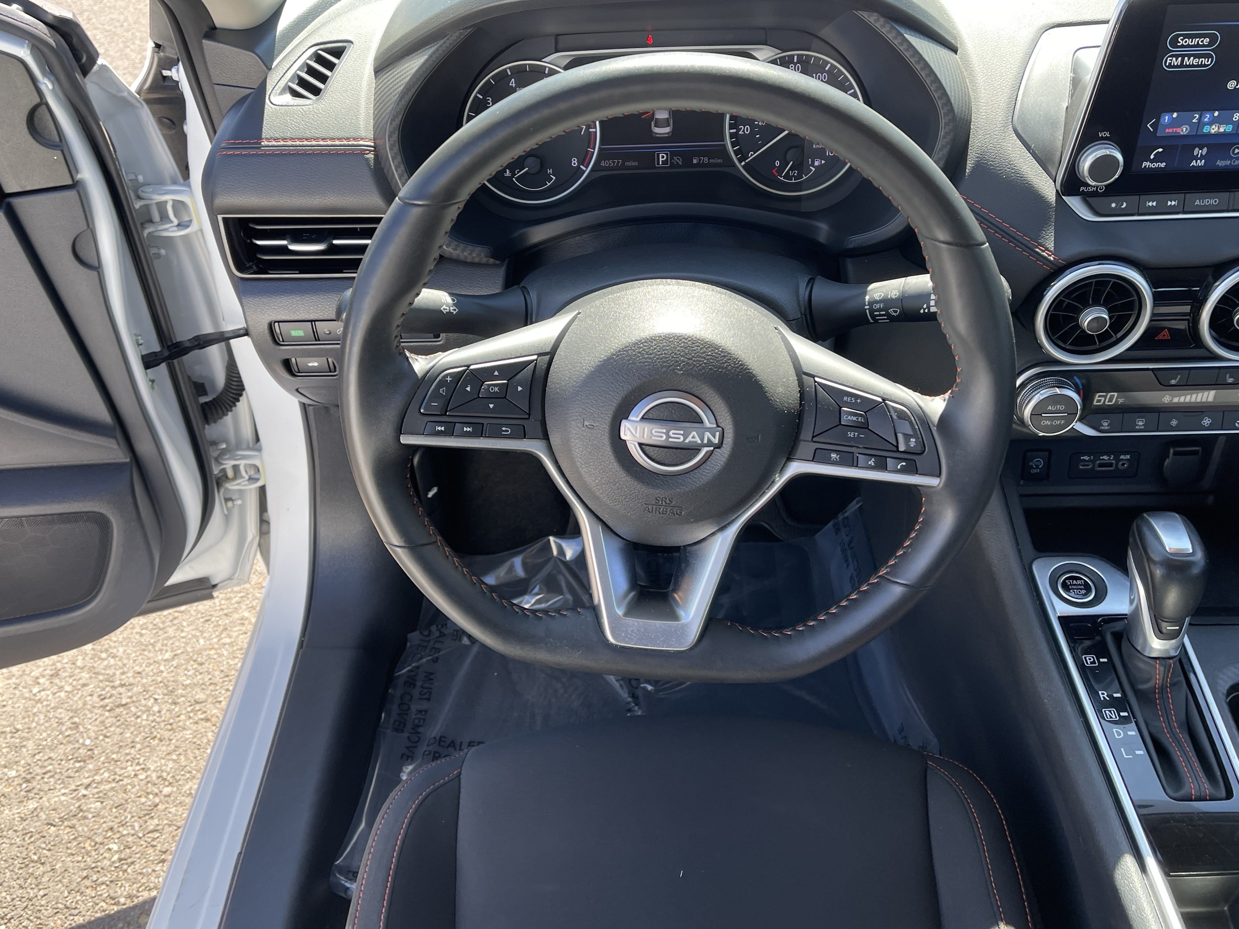 Used 2025 Nissan Sentra SR FWD image 13