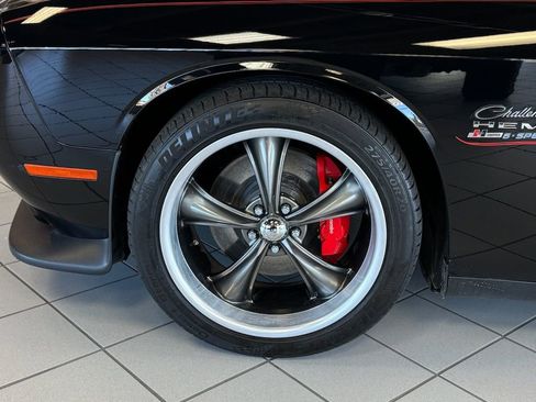 Used 2021 Dodge Challenger R/T w/ Plus Package image 5