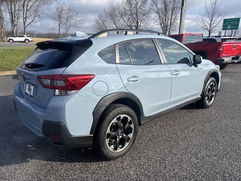 Used 2023 Subaru Crosstrek 2.0i Premium image 9