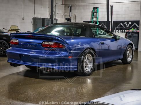 Used 1994 Chevrolet Camaro Z28 image 8