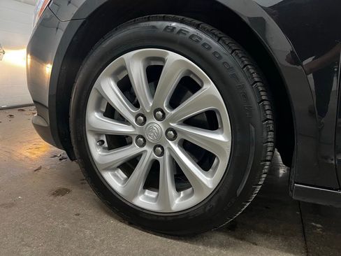 Used 2015 Buick LaCrosse Leather image 12