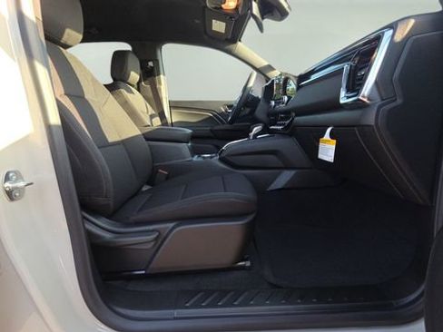 New 2026 GMC Canyon Elevation w/ Convenience Package image 13