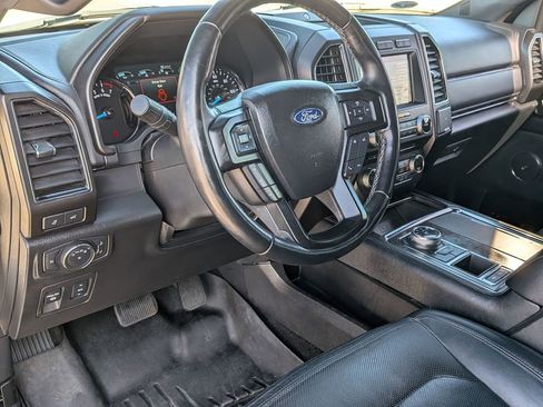 Used 2018 Ford Expedition Limited w/ Equipment Group 302A RWD image 32