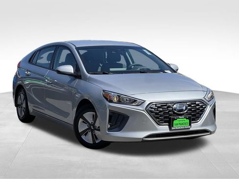 Used 2020 Hyundai Ioniq Blue FWD image 7