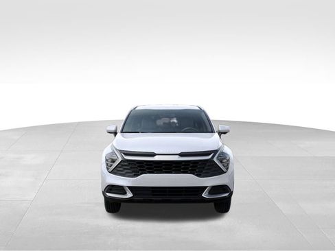 Certified 2024 Kia Sportage LX image 2