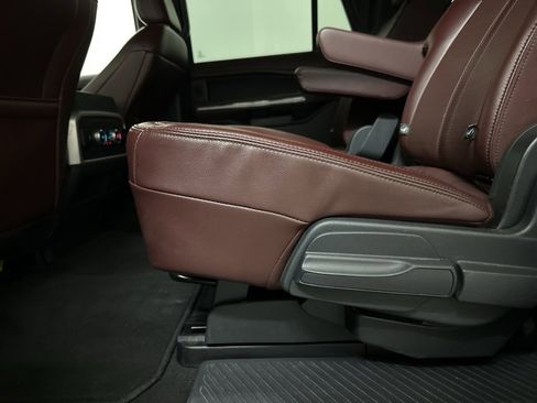 Used 2024 Ford Expedition Max Limited image 51