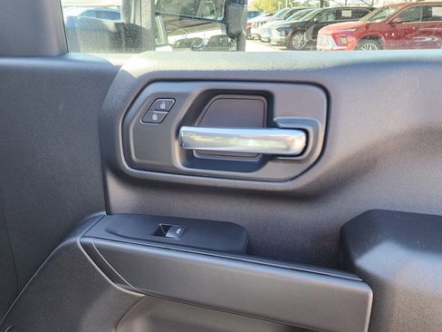 New 2026 GMC Sierra 2500 Pro w/ Convenience Package image 39