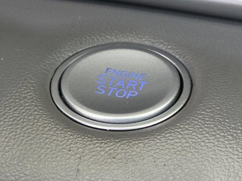 Used 2023 Hyundai Elantra SEL FWD image 13