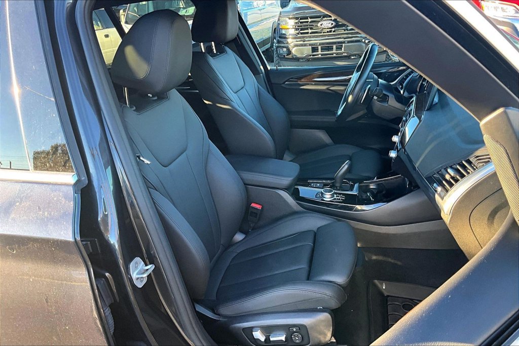 Used 2021 BMW X3 sDrive30i w/ Convenience Package RWD image 7