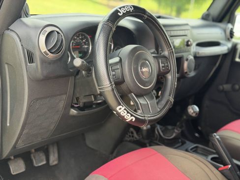 Used 2013 Jeep Wrangler Sport w/ Trailer Tow Group AWD/4WD image 17