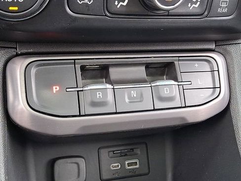 Used 2021 GMC Acadia AT4 w/ LPO, Floor Liner Package AWD/4WD image 16