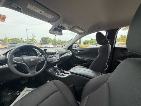 Used 2023 Chevrolet Malibu LT FWD image 7