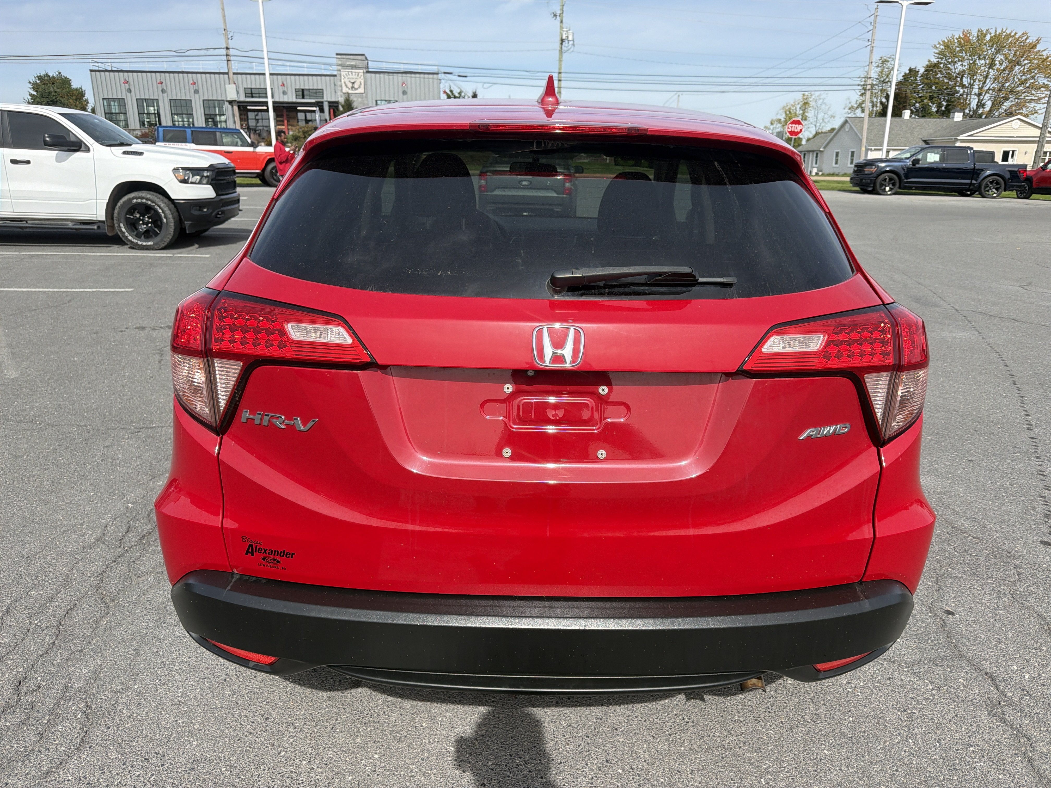 Used 2018 Honda HR-V EX image 4
