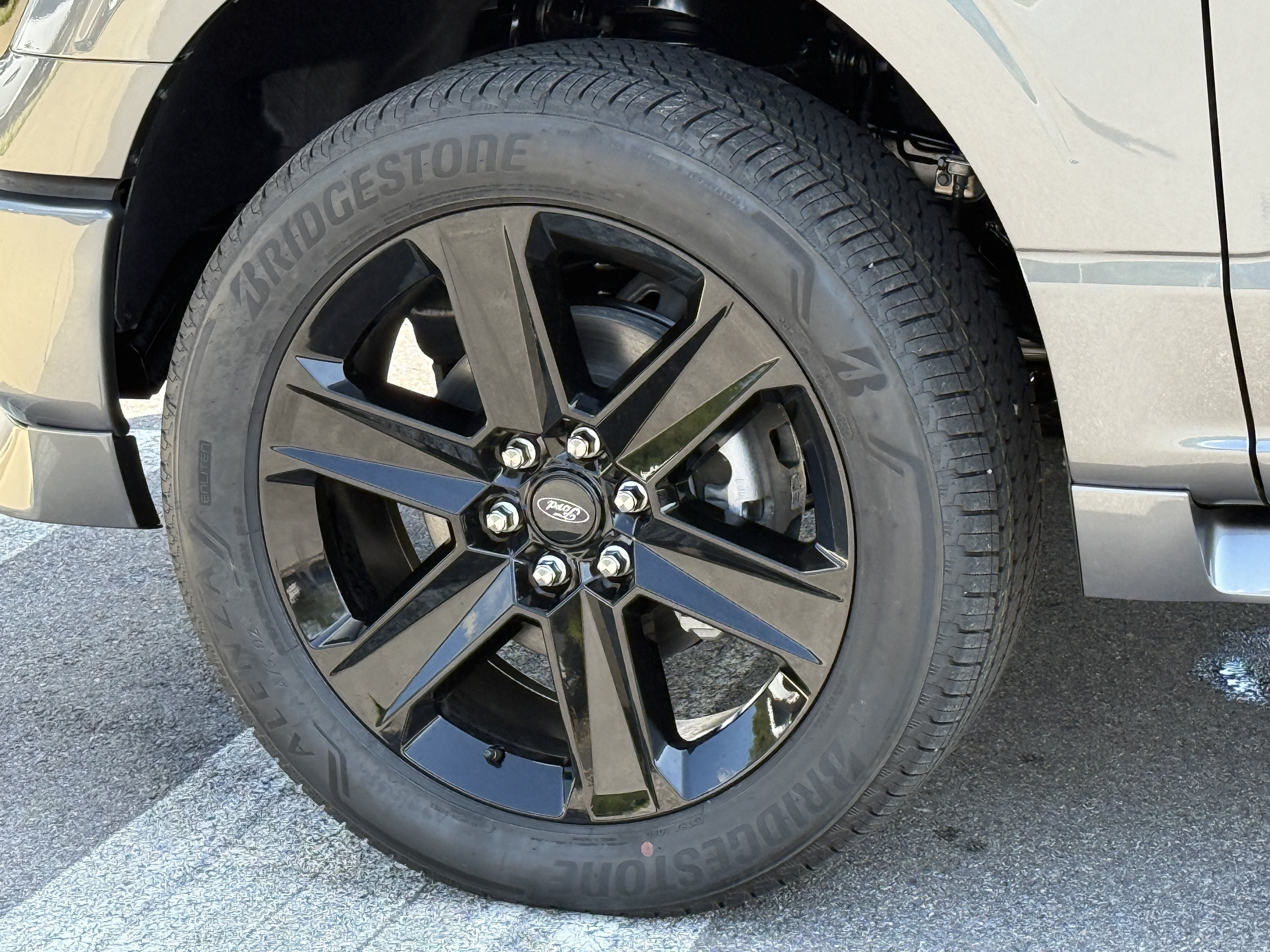New 2026 Ford F150 STX w/ F-150 LOBO Package AWD/4WD image 9