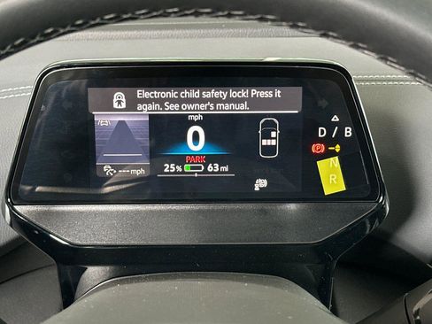 New 2026 Volkswagen ID.4 Pro S Plus image 24