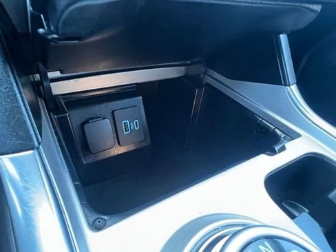 Used 2023 Ford Explorer XLT w/ Equipment Group 202A image 34