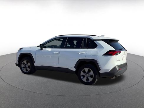 Used 2025 Toyota RAV4 LE image 10