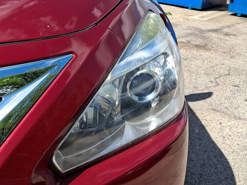 Used 2015 Nissan Altima 2.5 S w/ Sport Value Package FWD image 13