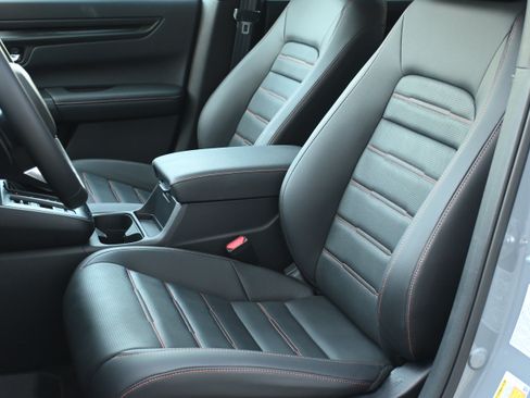 Used 2026 Honda CR-V Sport-L image 16