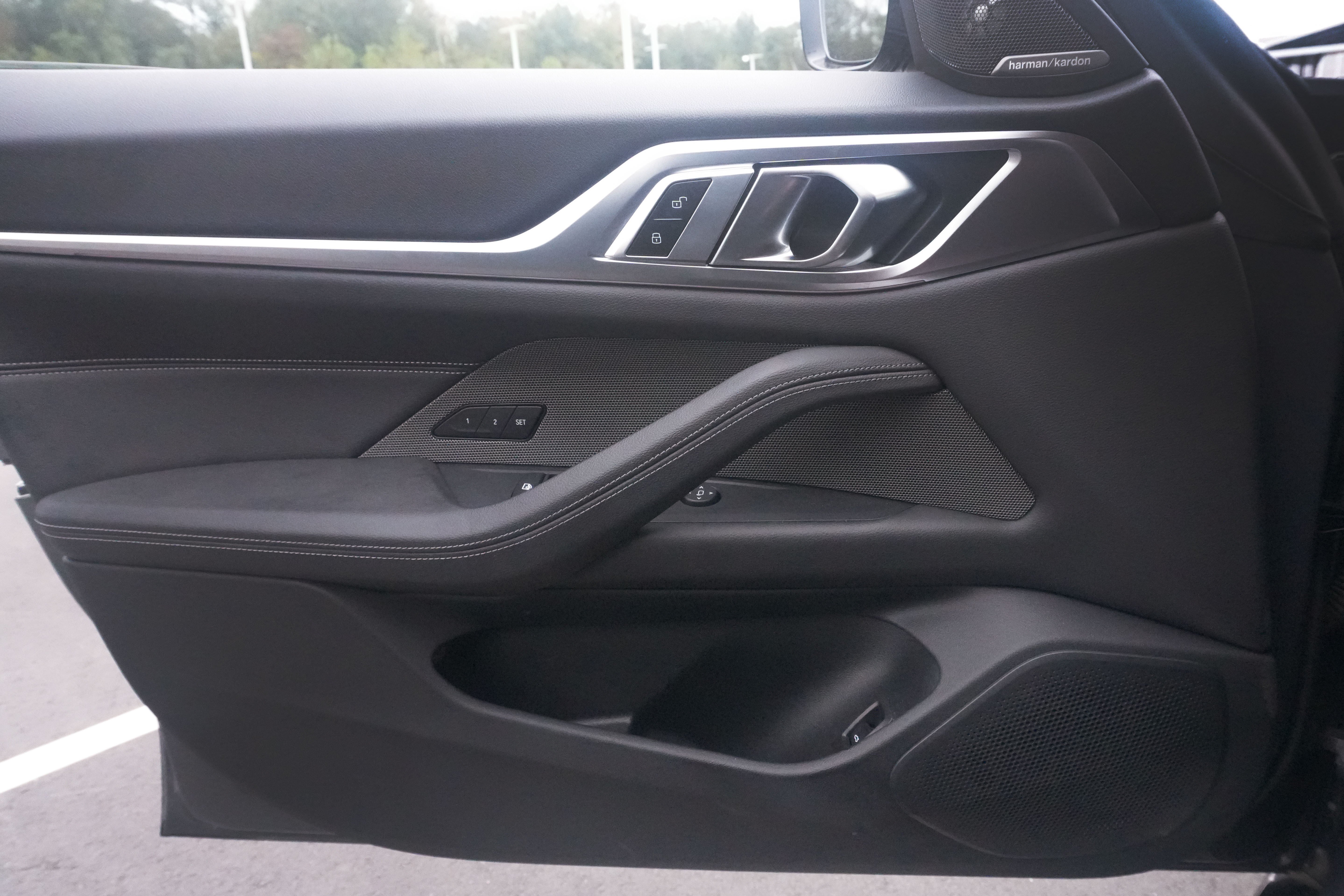 Certified 2024 BMW i4 eDrive40 w/ M Sport Package RWD image 30