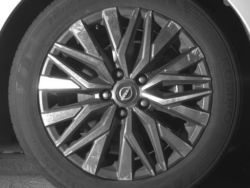 Used 2025 Nissan Altima 2.5 SV image 13