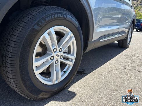 Certified 2022 Ford Explorer XLT w/ Equipment Group 202A AWD/4WD image 13