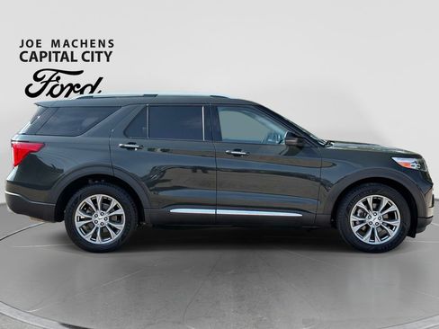 Used 2023 Ford Explorer Limited w/ Limited Technology Package AWD/4WD image 3