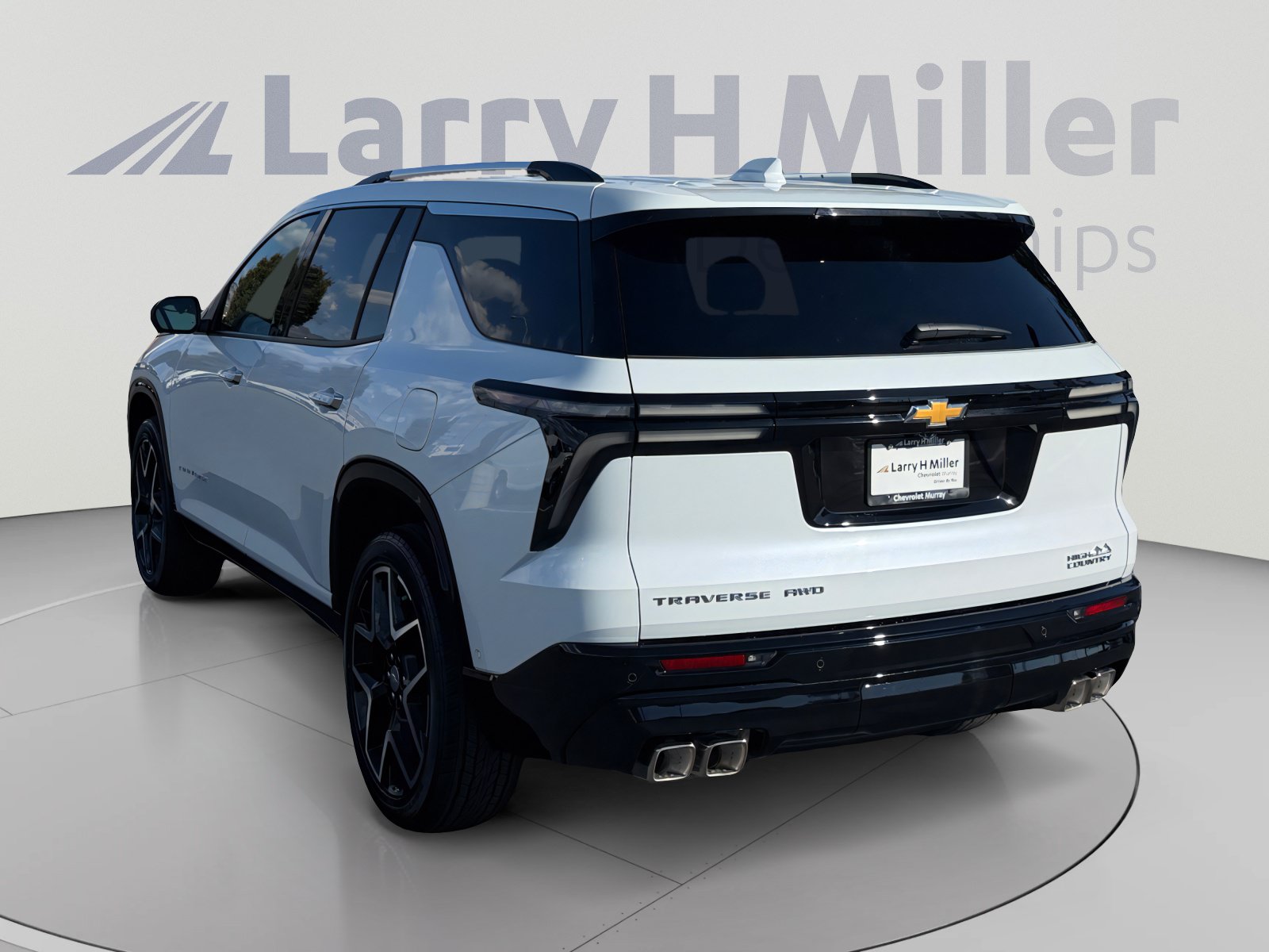 New 2026 Chevrolet Traverse High Country AWD/4WD image 3
