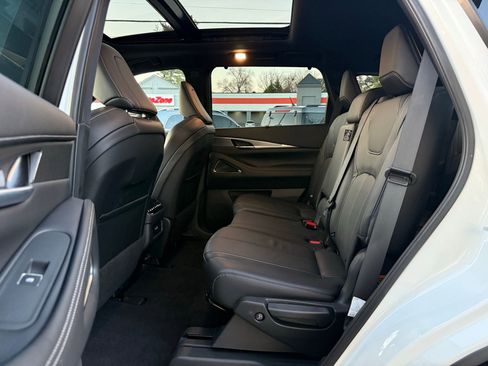Used 2025 INFINITI QX60 Luxe w/ Black Edition AWD/4WD image 39