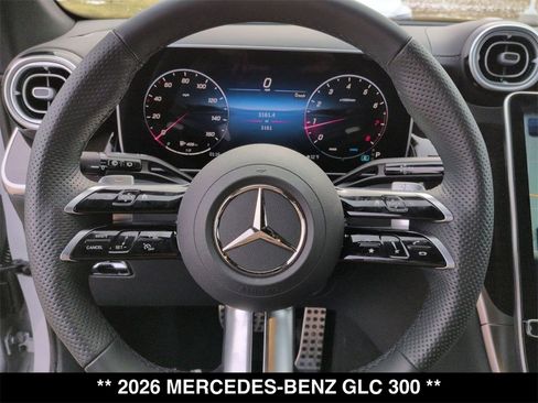 Used 2026 Mercedes-Benz GLC 300 4MATIC image 16