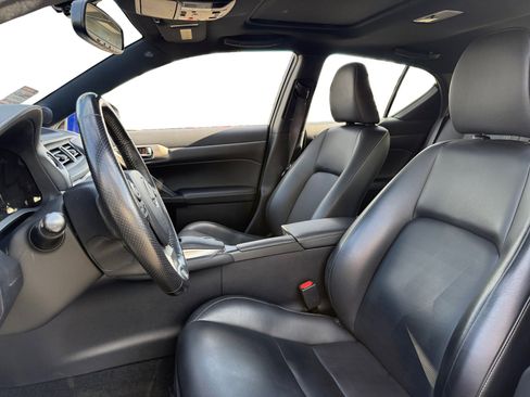 Used 2016 Lexus CT 200h 5dr Hybrid w/ Navigation Package image 8