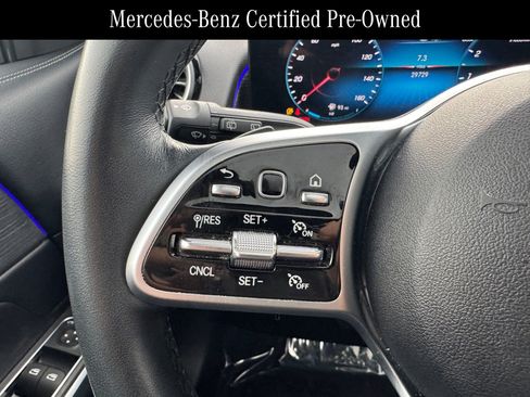 Certified 2023 Mercedes-Benz GLB 250 4MATIC image 9
