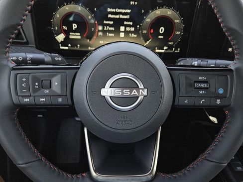 New 2026 Nissan Kicks SR image 23