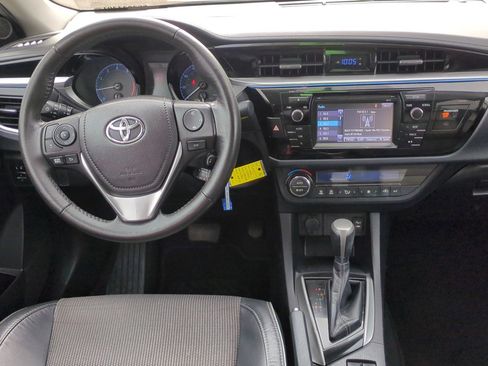 Used 2015 Toyota Corolla S image 26