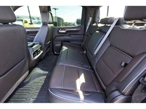 Used 2023 GMC Sierra 1500 Denali w/ Technology Package image 7